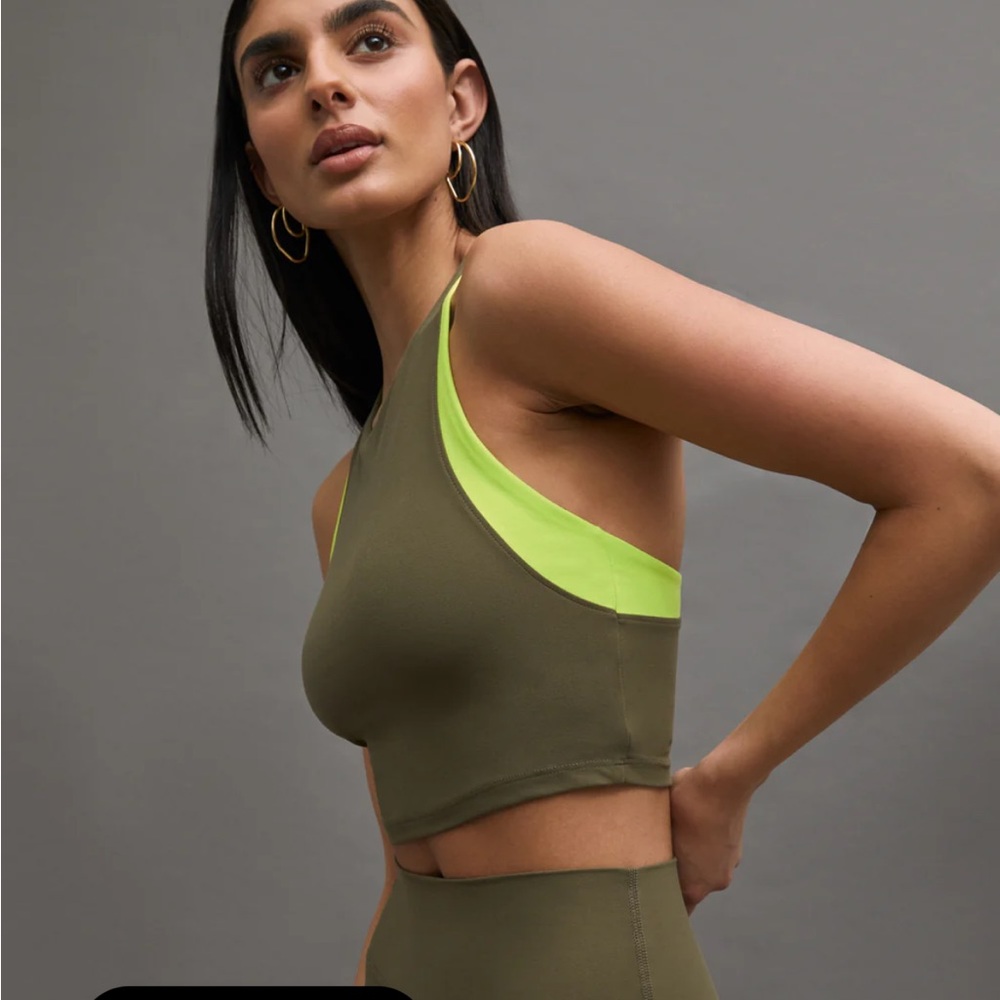 CARBON38 Colorblock High Neck Tank‎ green small